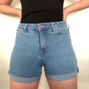 H&M light blue wash jean shorts